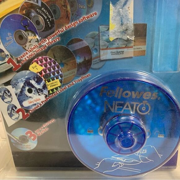 NWT Fellowes Neato Label Suite for CD & DVD Labeling System sealed - Picture 4 of 7